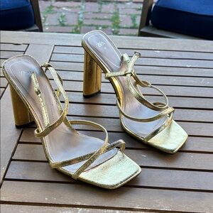 Zara Women's Gold Courts
